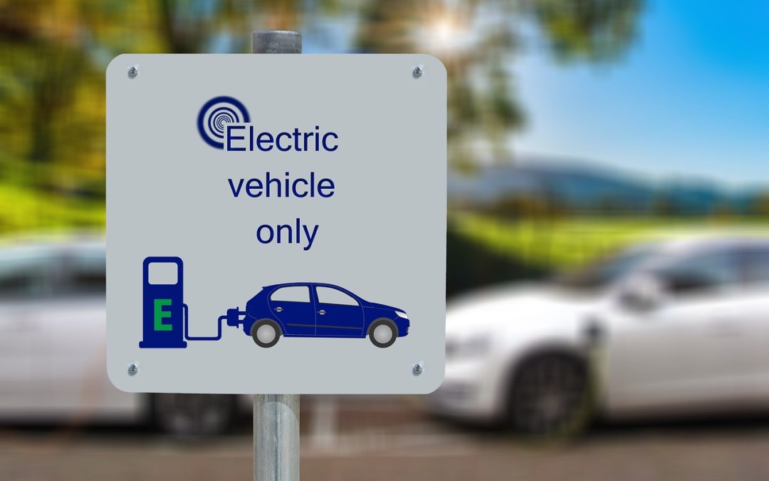 Unveiling the Longevity of Hybrid or Electric Car Batteries: Debunking Misconceptions